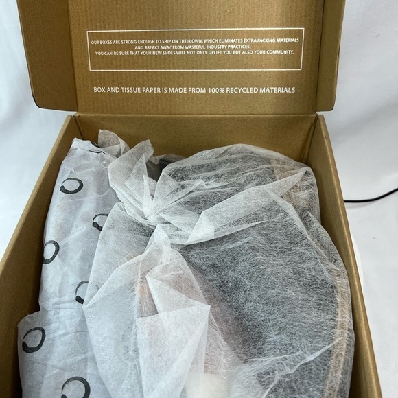 Women’s Journee Collection Rimi Gray Split Ankle Booties Size 8.5 NEW in box - Picture 8 of 10